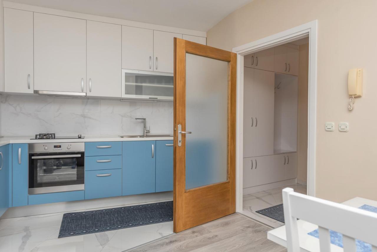 Apartment Petar Makarska Exterior photo