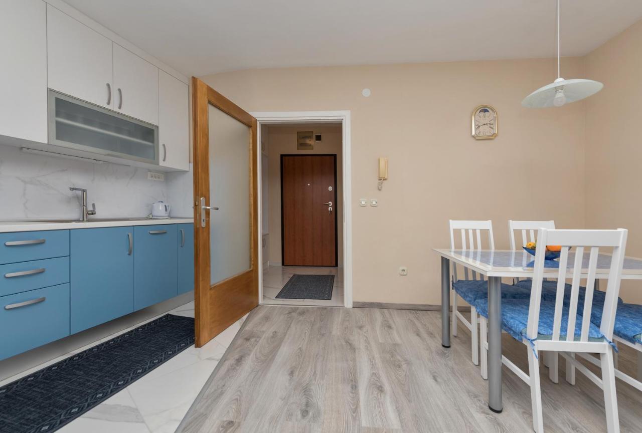 Apartment Petar Makarska Exterior photo