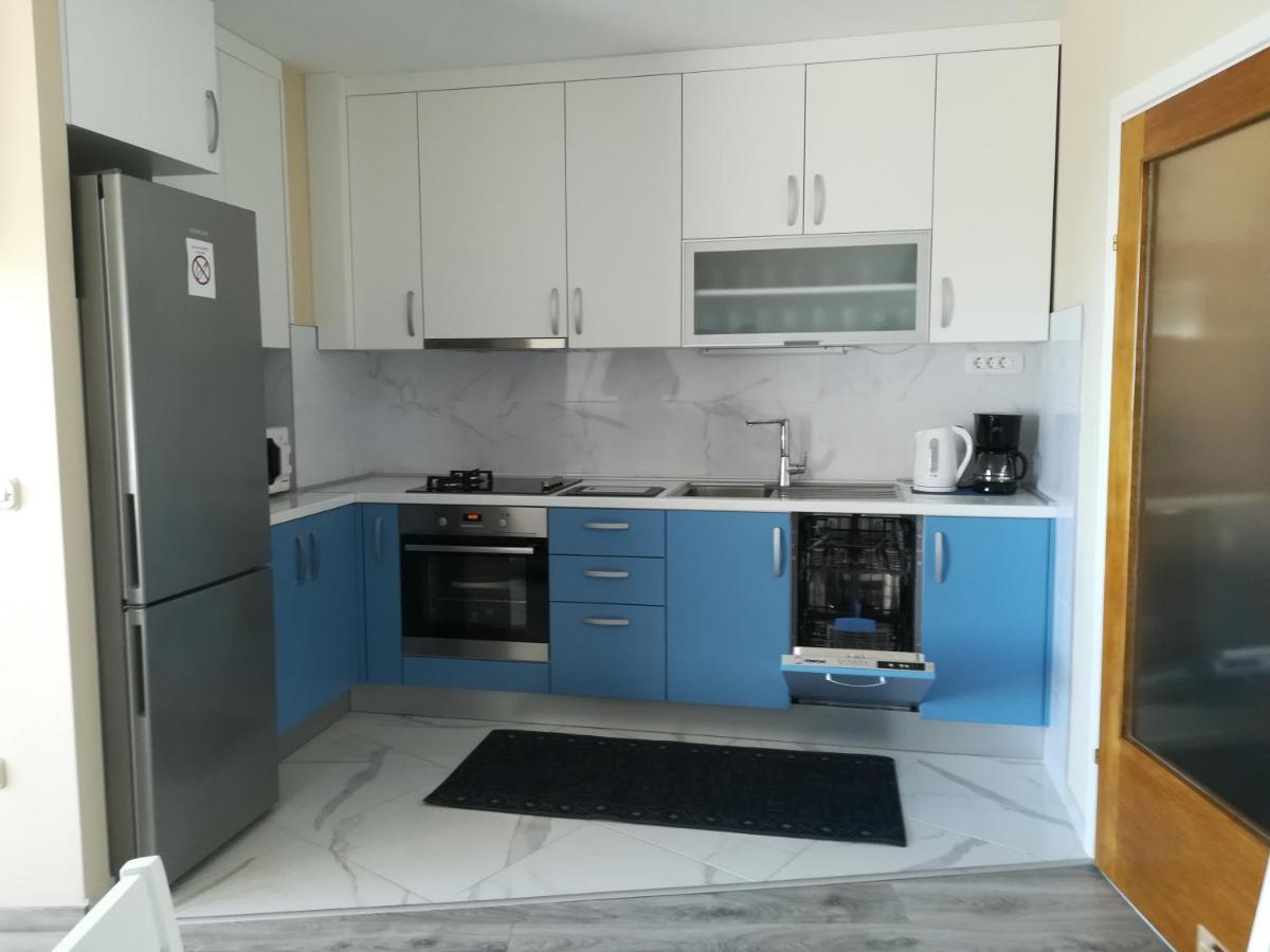 Apartment Petar Makarska Exterior photo